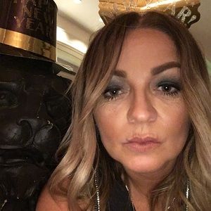 Meet your Posher, Aida